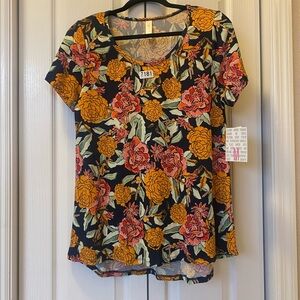 NWT LuLaRoe Classic T - 7181